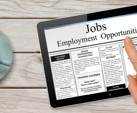 Genom att ladda upp ditt CV på externa sajter ökar du dina chanser till ett nytt jobb. 