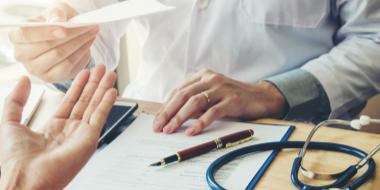 Krankheit im Lebenslauf: Formulierungen & Tipps