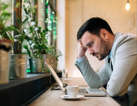 كيفية معالجة الفجوات الوظيفية في سيرتك الذاتية