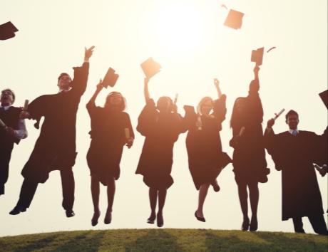 Εκπαίδευση και courses στο βιογραφικό